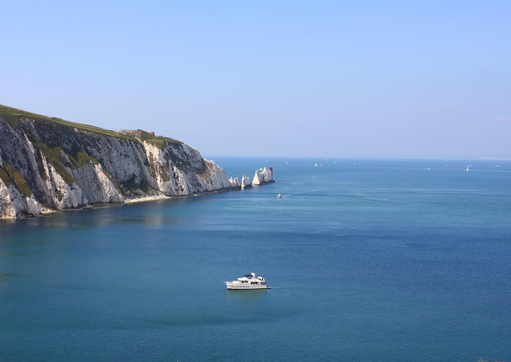 Ӣ--؍uIsle of Wight